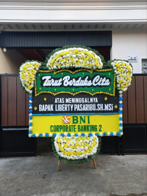 Papan Bunga Duka di Adipala